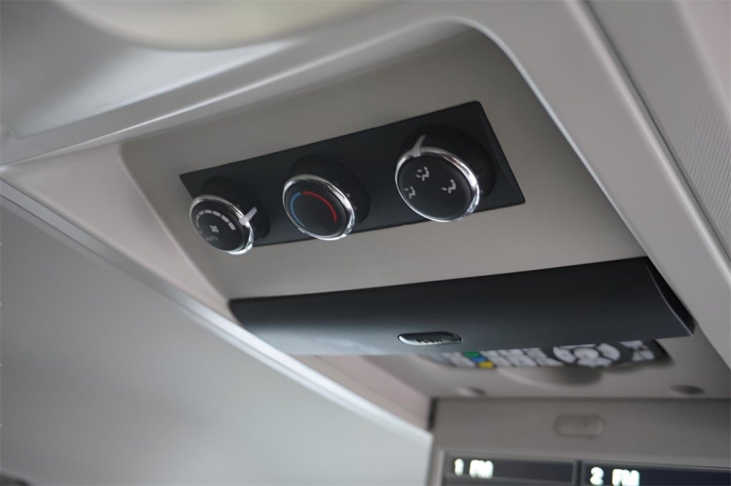 2015 Chrysler Town & Country Touring-L