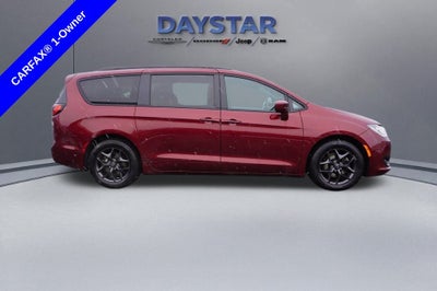 2019 Chrysler Pacifica Touring L Plus