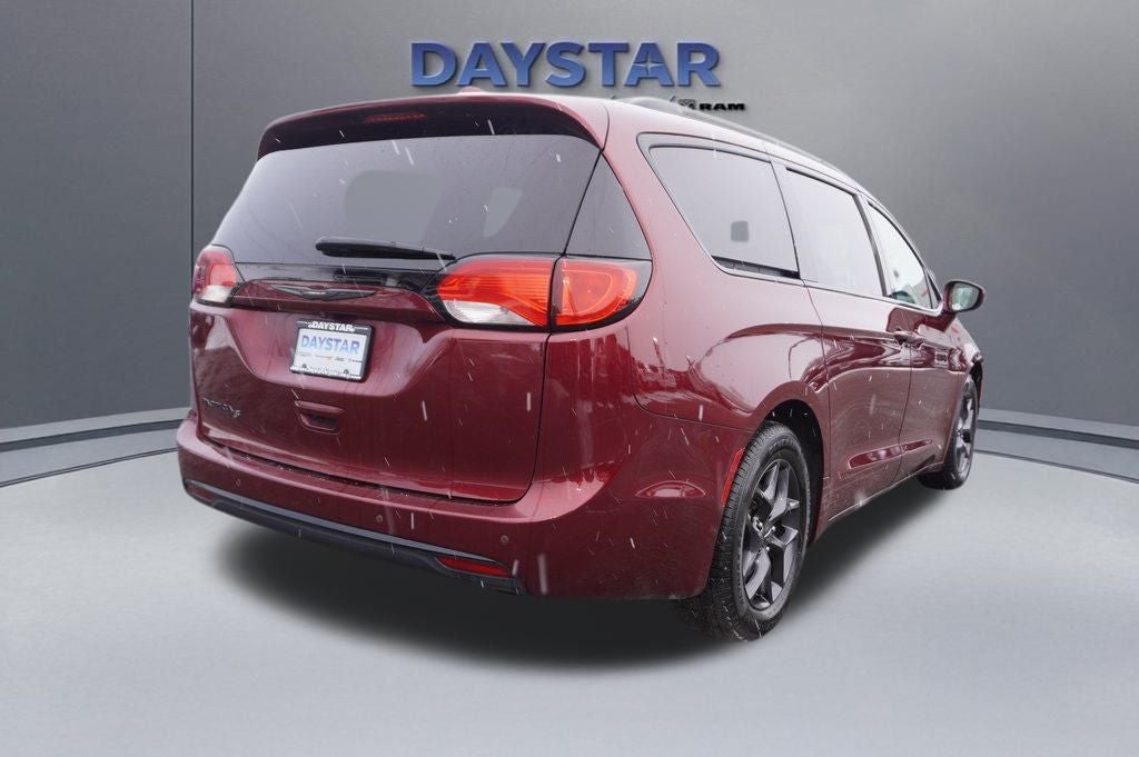 2019 Chrysler Pacifica Touring L Plus