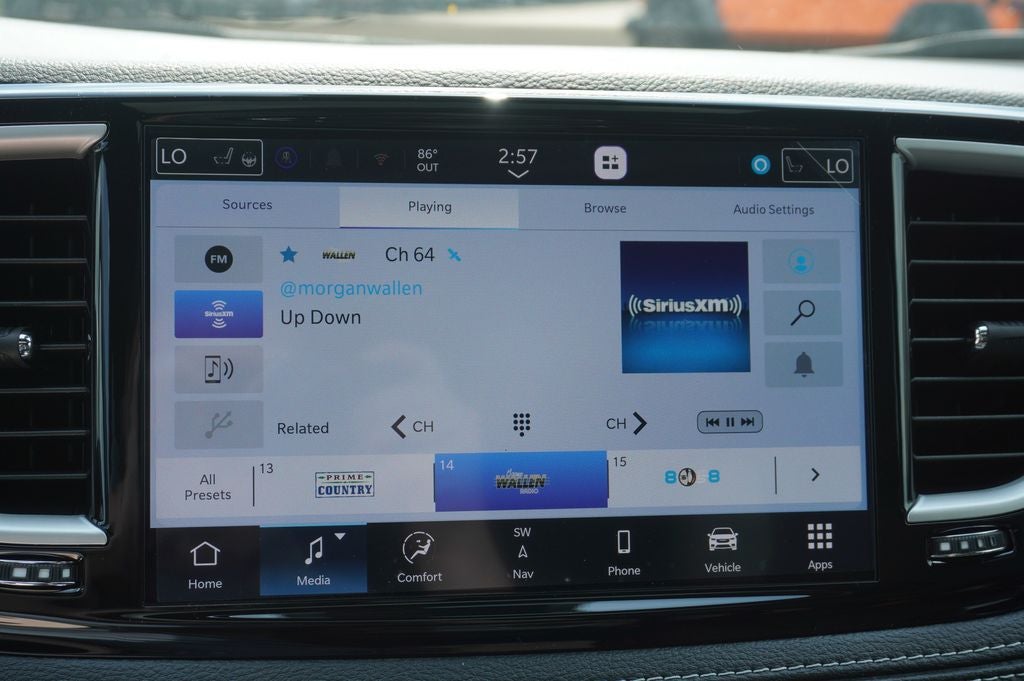 2027 Chrysler Pacifica PACIFICA SELECT AWD