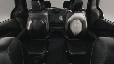 2027 Chrysler Pacifica PACIFICA SELECT AWD