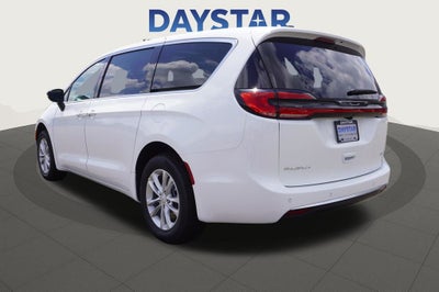 2027 Chrysler Pacifica PACIFICA SELECT AWD