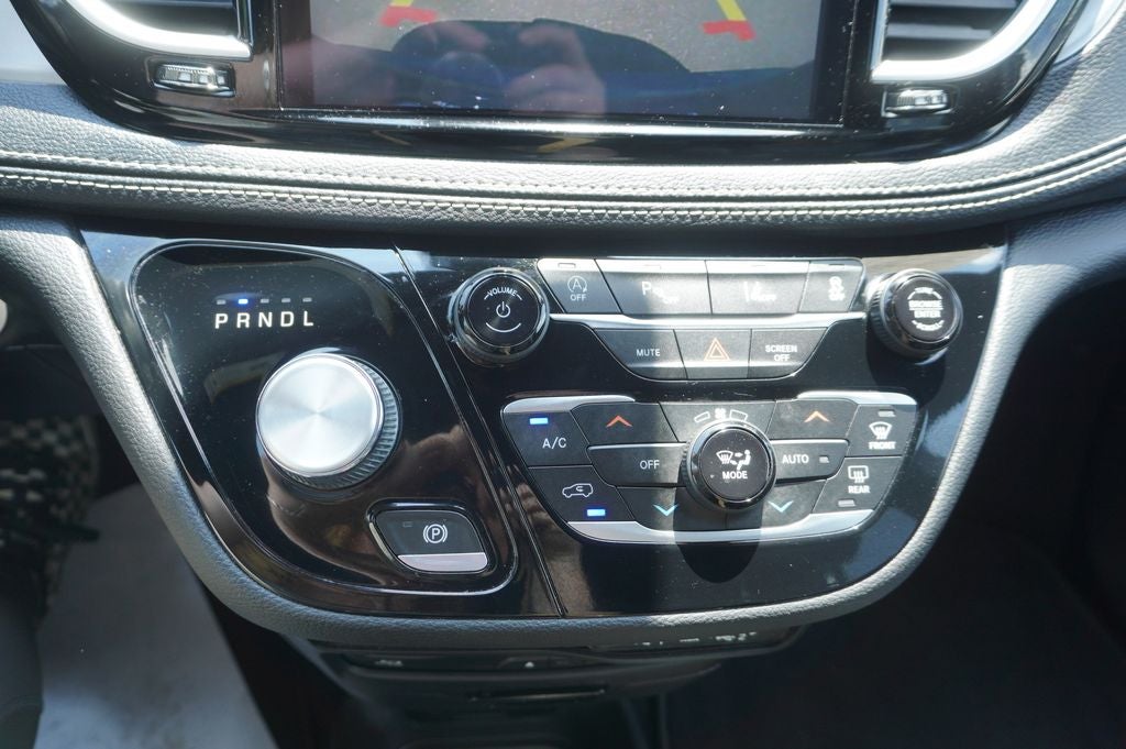 2021 Chrysler Pacifica Touring L AWD
