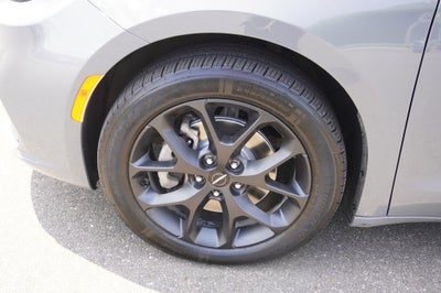 2021 Chrysler Pacifica Touring L AWD