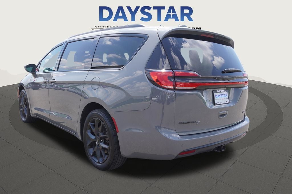 2021 Chrysler Pacifica Touring L AWD