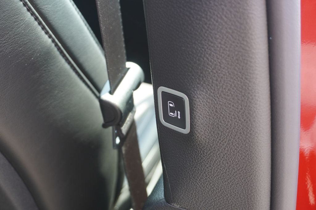 2027 Chrysler Pacifica PACIFICA SELECT AWD