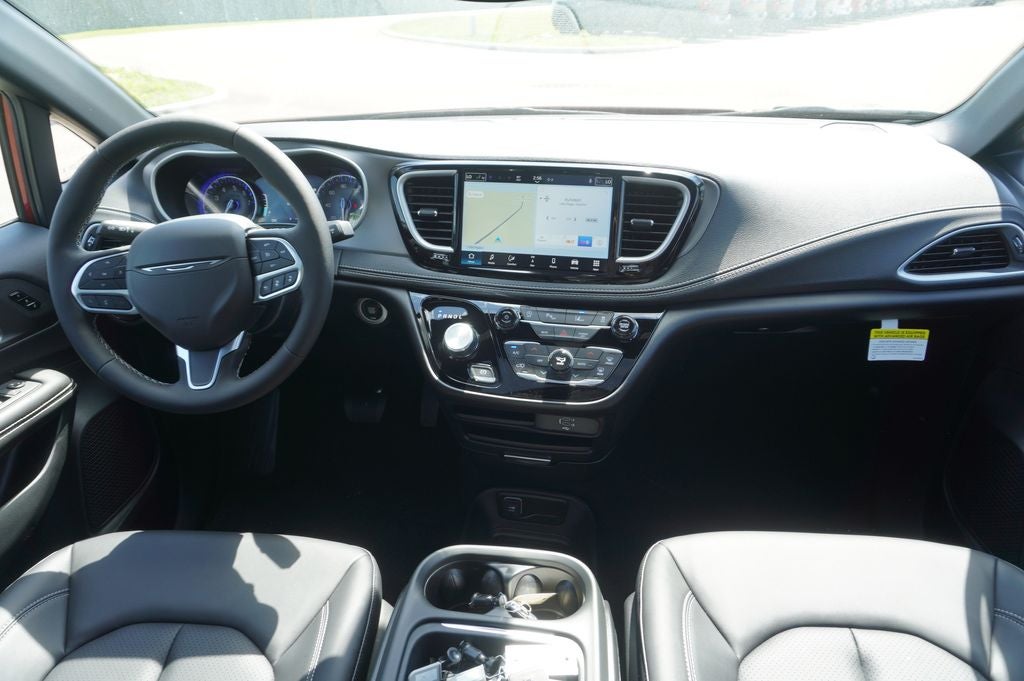 2027 Chrysler Pacifica PACIFICA SELECT AWD