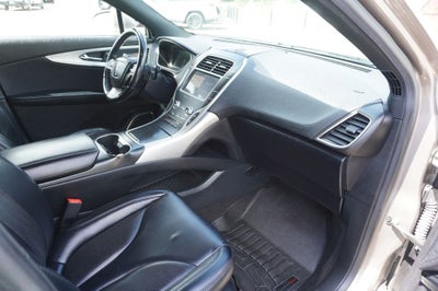 2020 Lincoln Nautilus Standard
