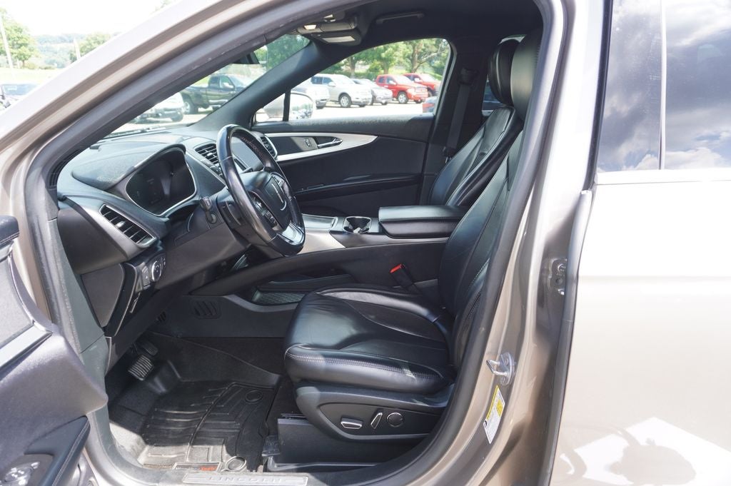 2020 Lincoln Nautilus Standard