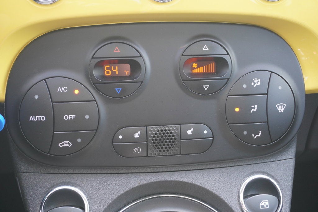 2013 FIAT 500 Lounge
