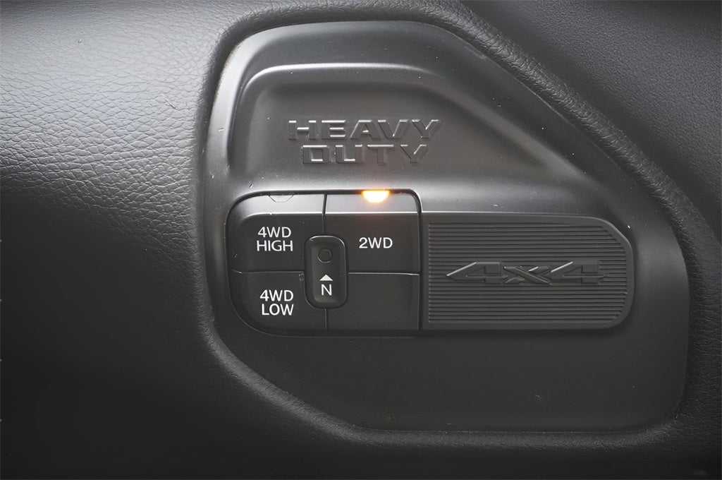 2022 RAM 3500 Big Horn Regular Cab 4x4 8' Box