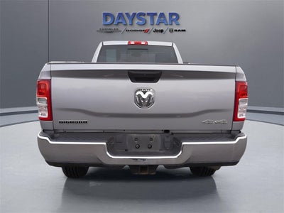 2022 RAM 3500 Big Horn Regular Cab 4x4 8' Box