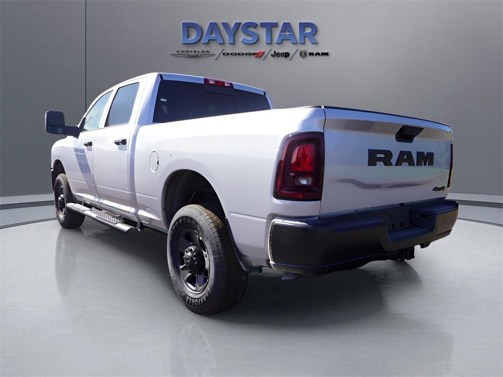 2026 RAM Ram 3500 RAM 3500 TRADESMAN CREW CAB 4X4 6'4' BOX