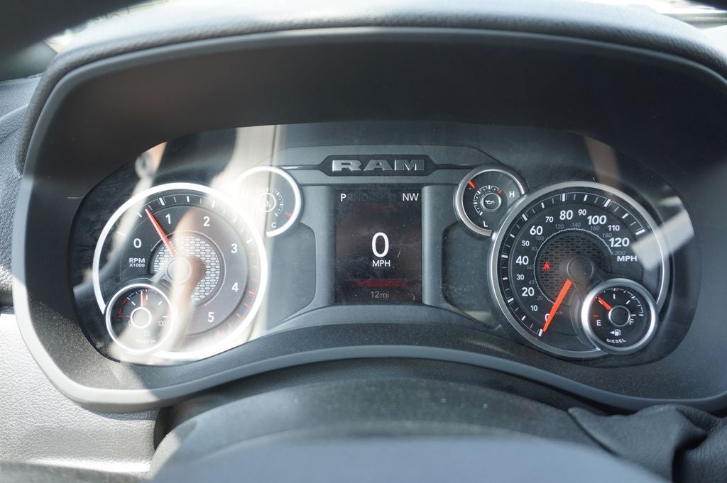 2026 RAM Ram 3500 RAM 3500 TRADESMAN CREW CAB 4X4 8' BOX