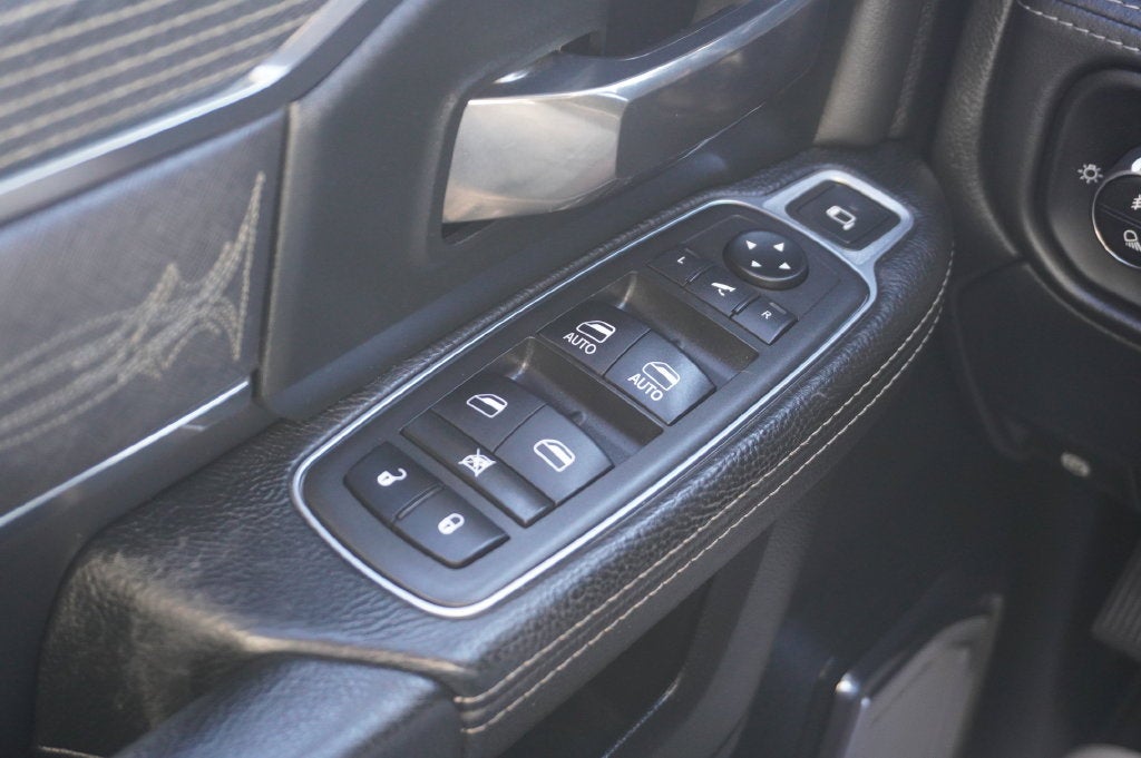 2019 RAM 3500 Limited Mega Cab 4x4 6'4' Box