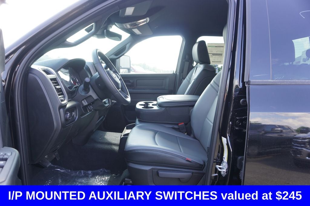 2026 RAM Ram 2500 RAM 2500 TRADESMAN CREW CAB 4X4 6'4' BOX