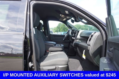 2026 RAM 2500 RAM 2500 BLACK EXPRESS CREW CAB 4X4 6'4' BOX