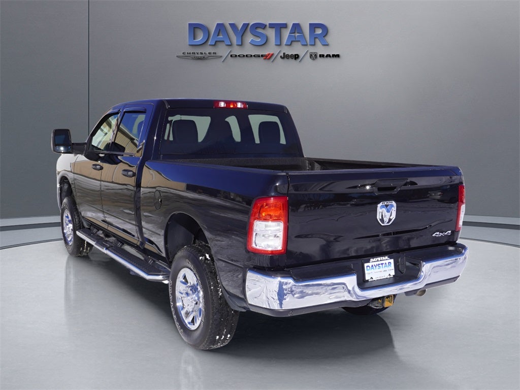 2023 RAM 2500 Tradesman Crew Cab 4x4 6'4' Box
