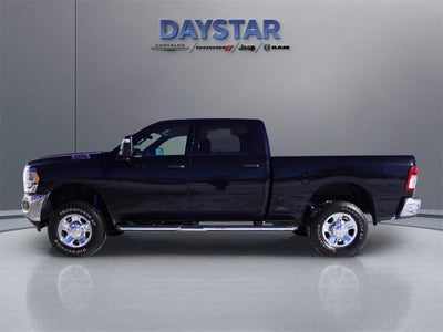 2023 RAM 2500 Tradesman Crew Cab 4x4 6'4' Box