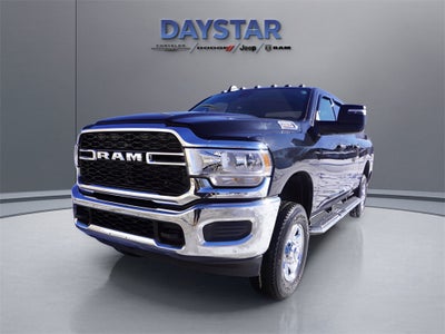 2023 RAM 2500 Tradesman Crew Cab 4x4 6'4' Box