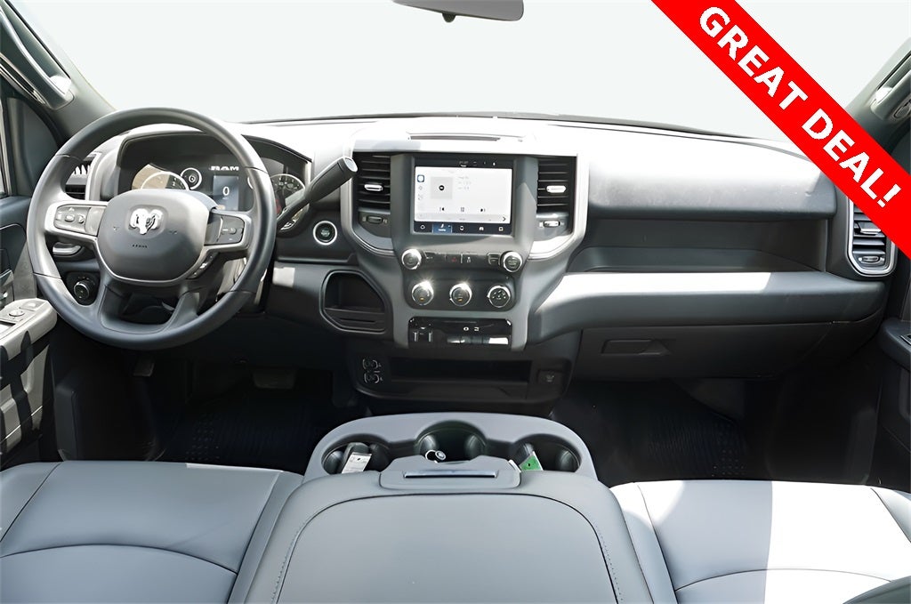 2024 RAM 2500 Tradesman Crew Cab 4x4 6'4' Box