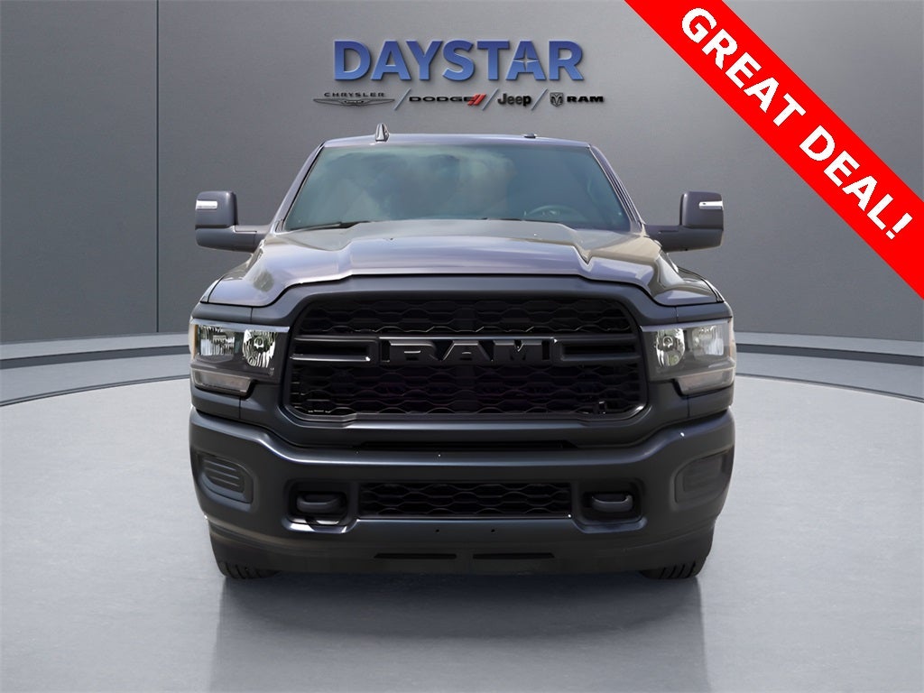 2024 RAM 2500 Tradesman Crew Cab 4x4 6'4' Box