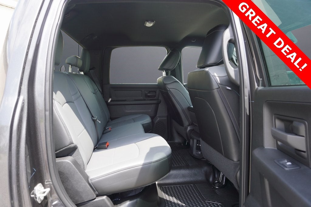 2024 RAM 2500 Tradesman Crew Cab 4x4 6'4' Box