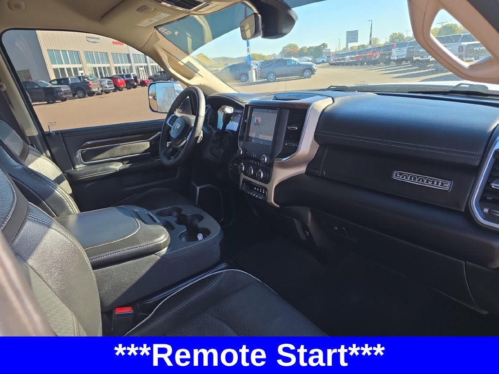 2022 RAM 2500 Laramie Crew Cab 4x4 6'4' Box