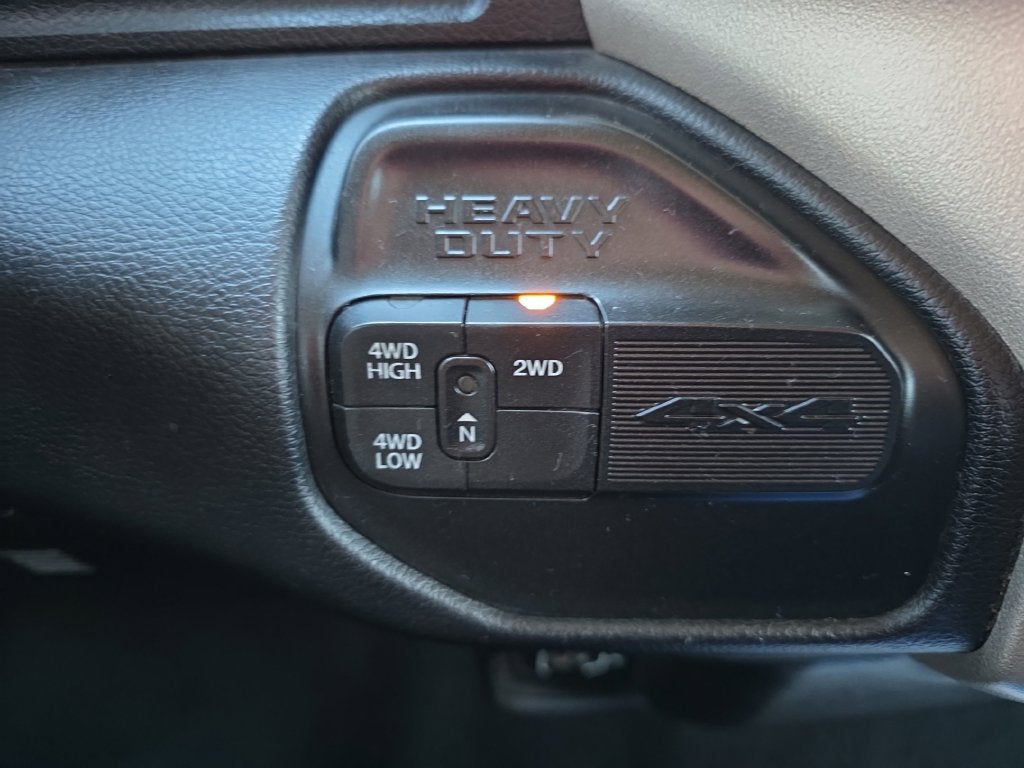 2022 RAM 2500 Laramie Crew Cab 4x4 6'4' Box