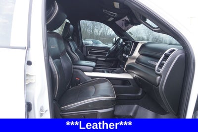 2019 RAM 2500 Laramie Crew Cab 4x4 6'4' Box