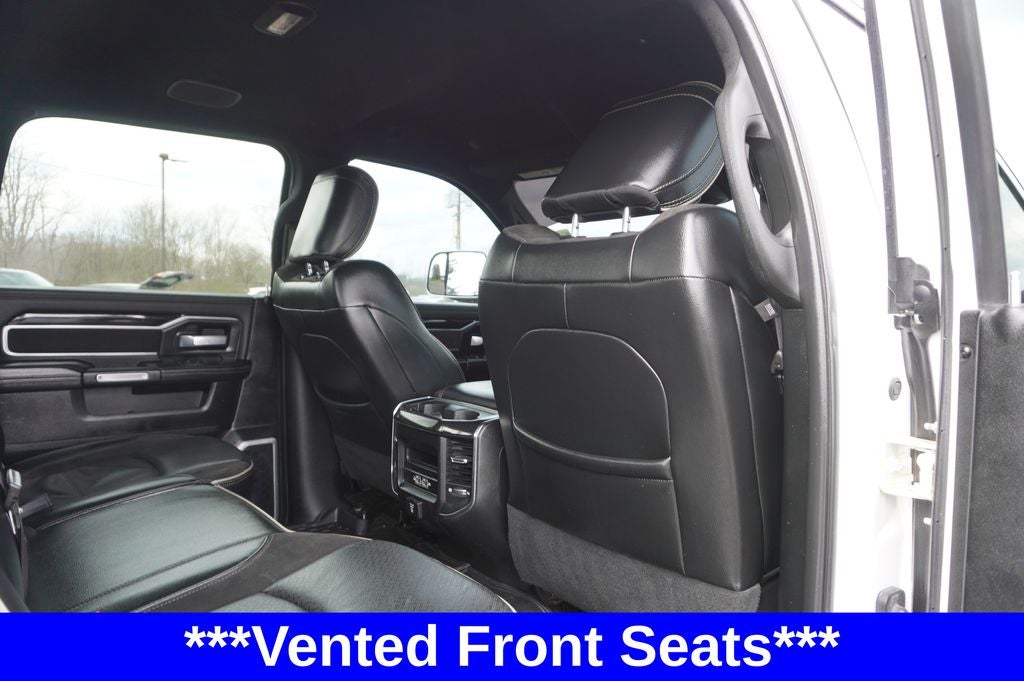 2019 RAM 2500 Laramie Crew Cab 4x4 6'4' Box