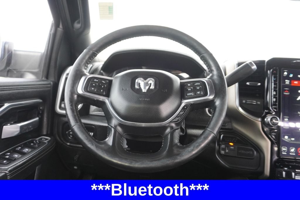 2019 RAM 2500 Laramie Crew Cab 4x4 6'4' Box