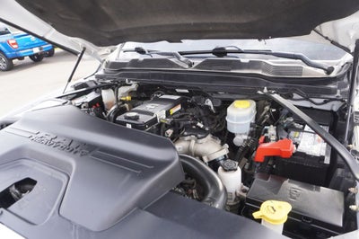 2019 RAM 2500 Laramie Crew Cab 4x4 6'4' Box