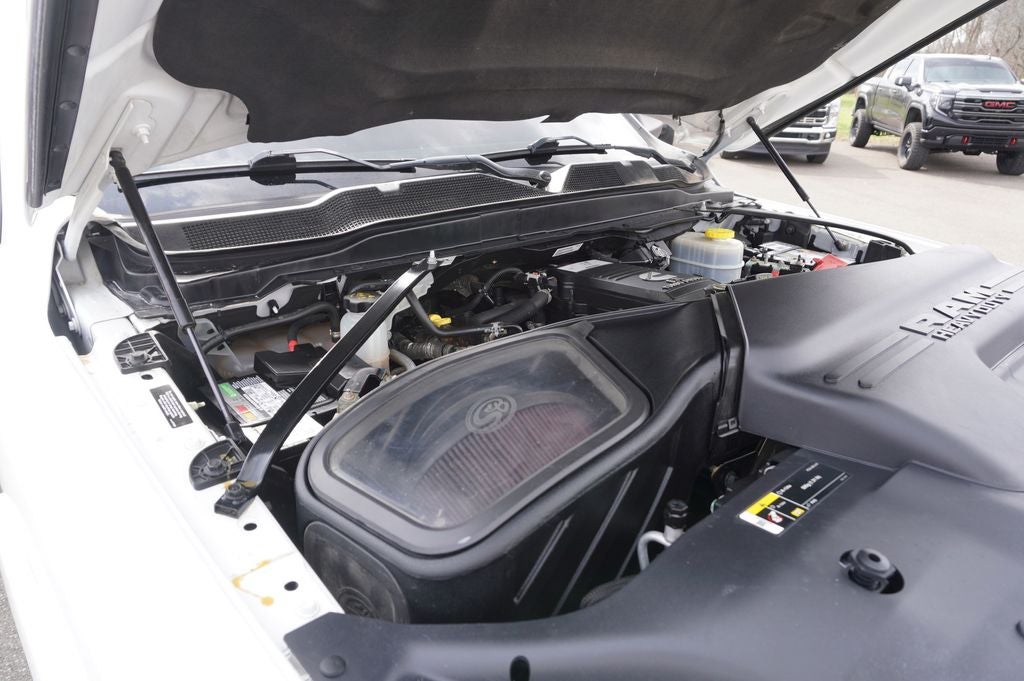 2019 RAM 2500 Laramie Crew Cab 4x4 6'4' Box