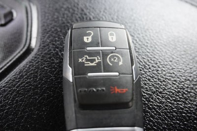 2019 RAM 2500 Laramie Crew Cab 4x4 6'4' Box