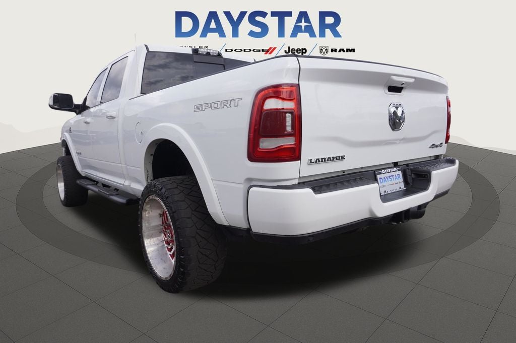 2019 RAM 2500 Laramie Crew Cab 4x4 6'4' Box