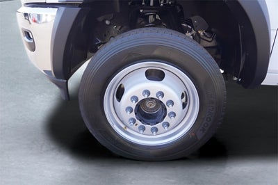 2026 RAM Ram 5500 Chassis Cab RAM 5500 TRADESMAN CHASSIS CREW CAB 4X4 84' CA