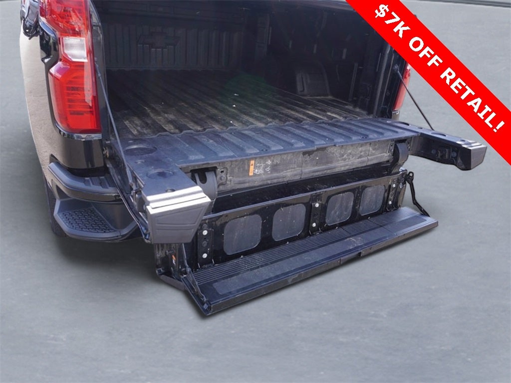 2022 Chevrolet Silverado 1500 4WD Crew Cab Short Bed Custom Trail Boss