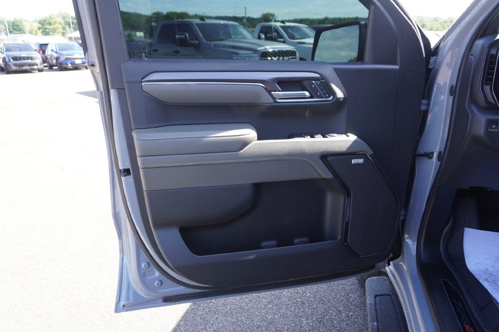 2024 Chevrolet Silverado 1500 4WD Crew Cab Short Bed ZR2