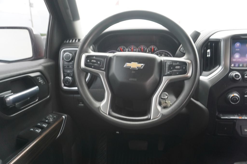 2020 Chevrolet Silverado 1500 4WD Crew Cab Short Bed LT