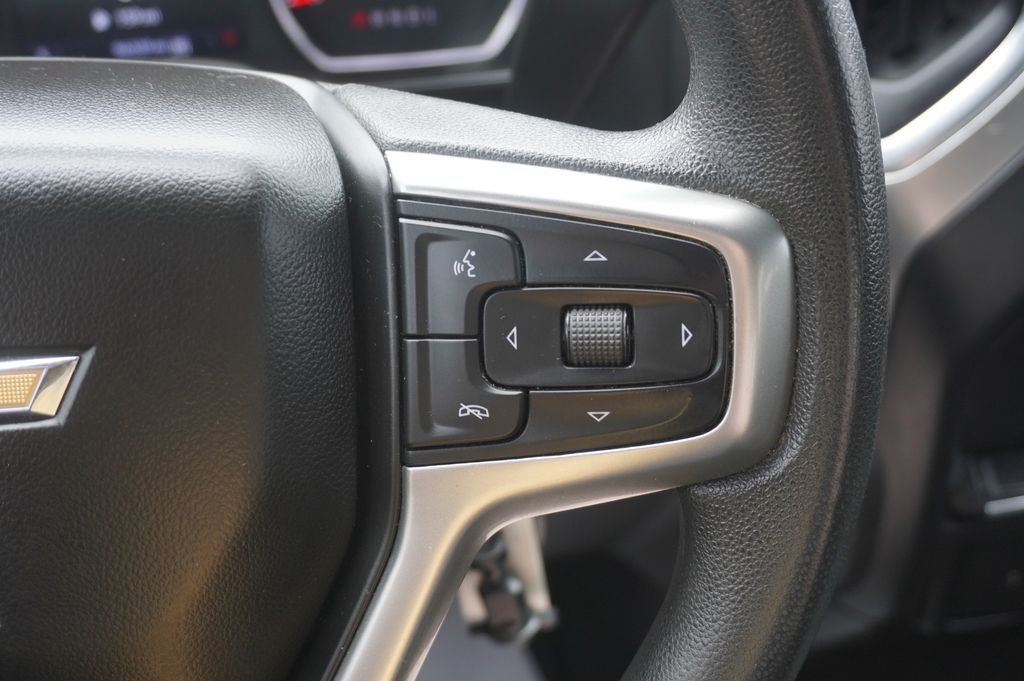 2020 Chevrolet Silverado 1500 4WD Crew Cab Short Bed LT