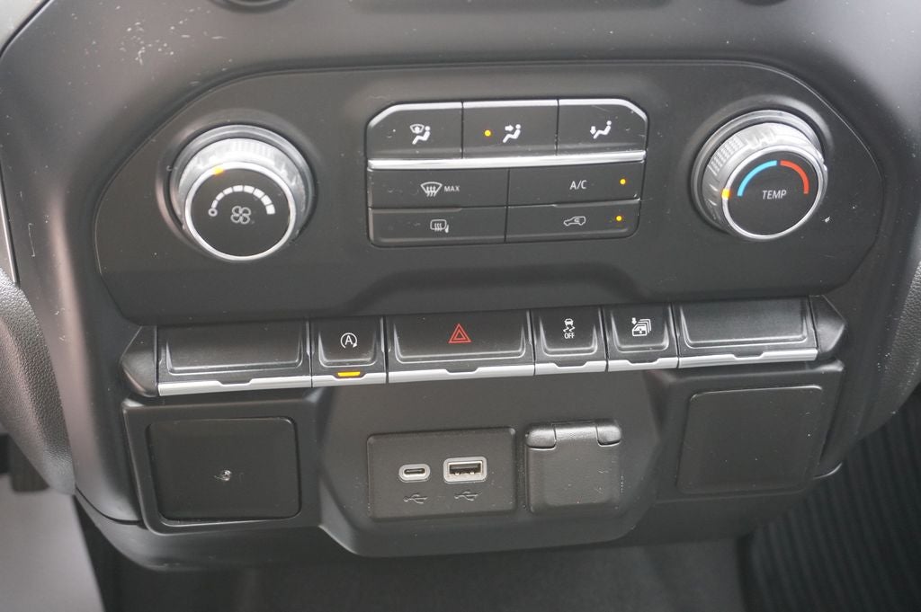 2020 Chevrolet Silverado 1500 4WD Crew Cab Short Bed LT