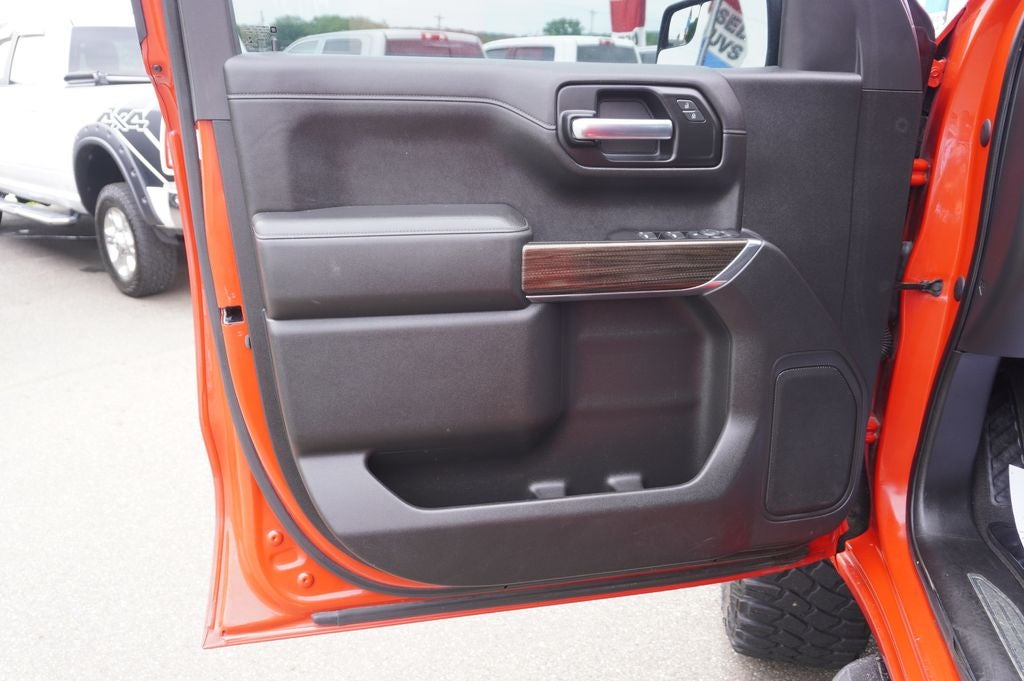 2020 Chevrolet Silverado 1500 4WD Crew Cab Short Bed LT
