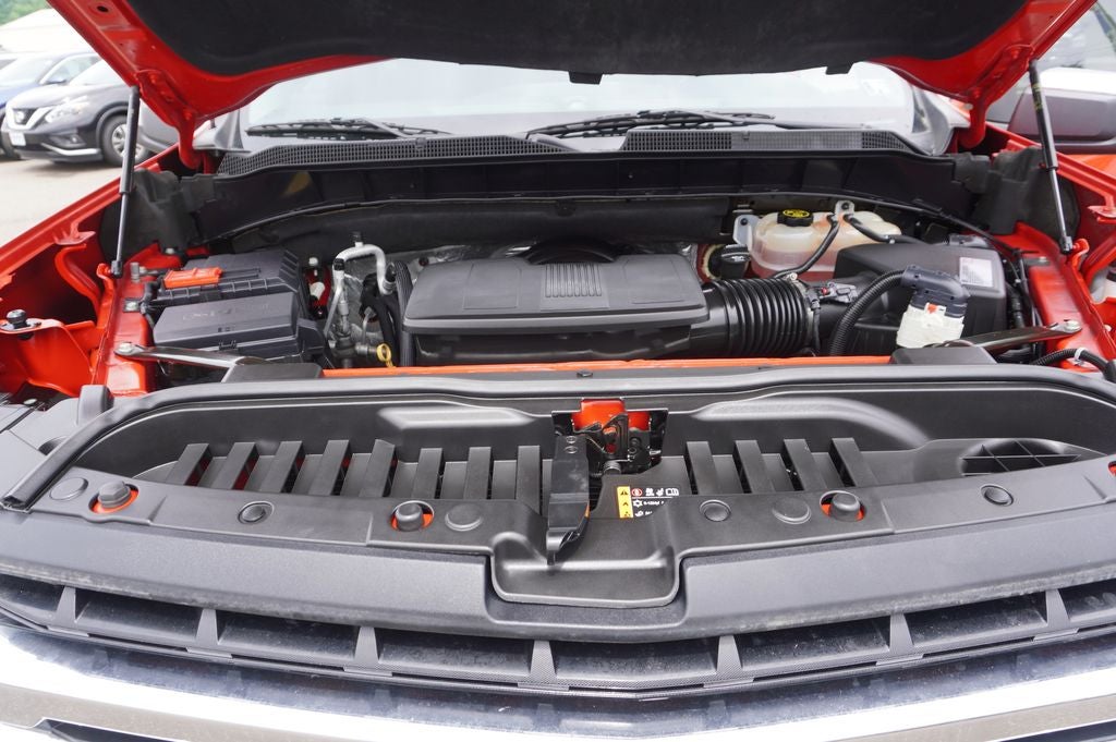 2020 Chevrolet Silverado 1500 4WD Crew Cab Short Bed LT
