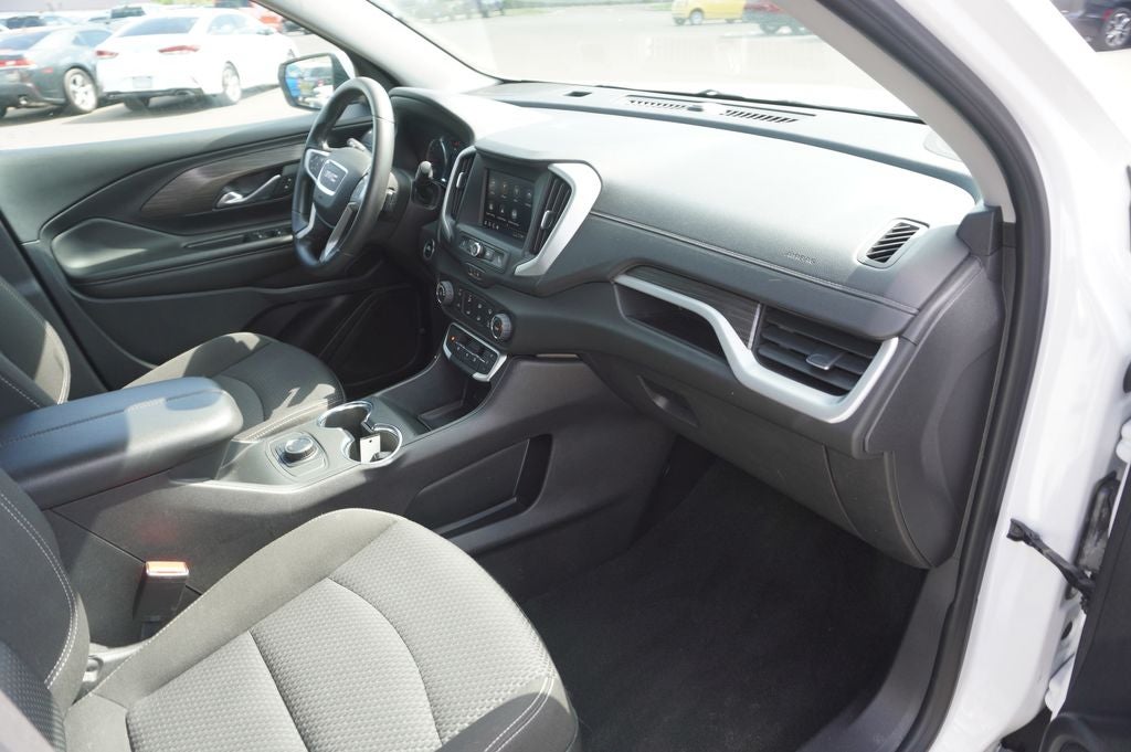 2024 GMC Terrain AWD SLE