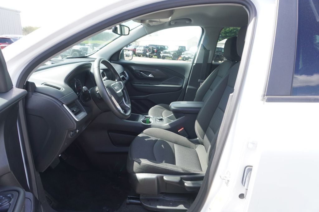 2024 GMC Terrain AWD SLE