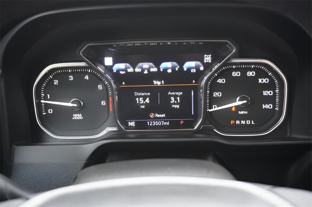 2022 GMC Sierra 1500 Limited 4WD Crew Cab Short Box Denali