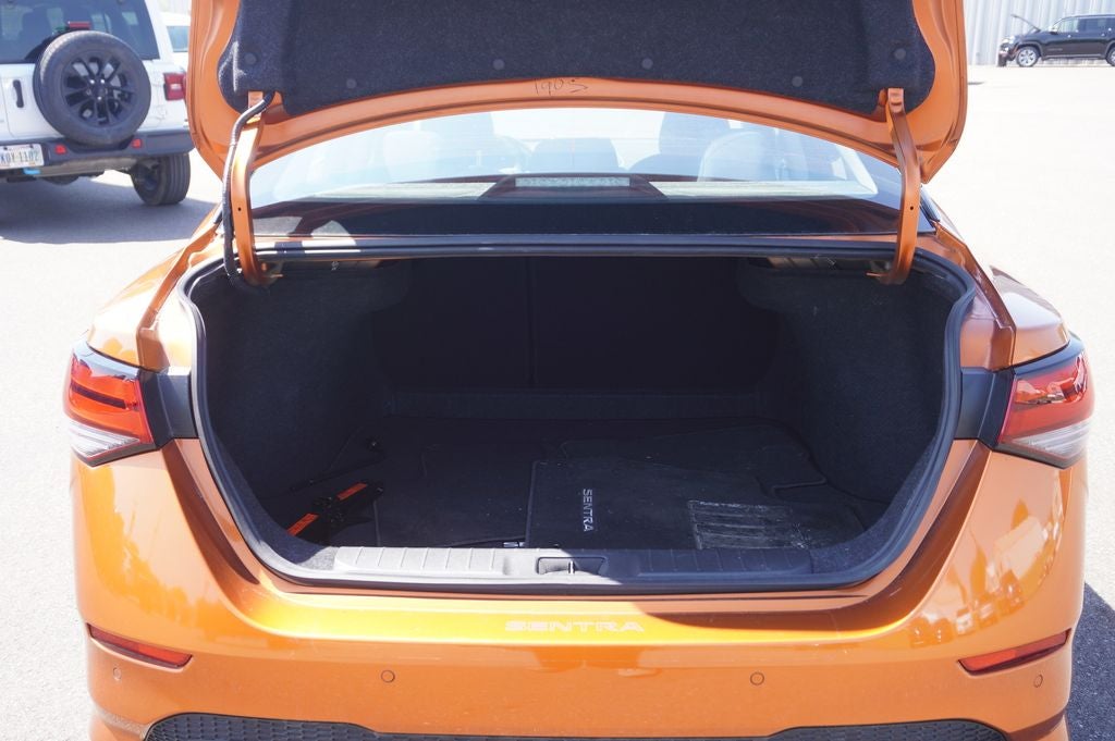 2020 Nissan Sentra SR Xtronic CVT