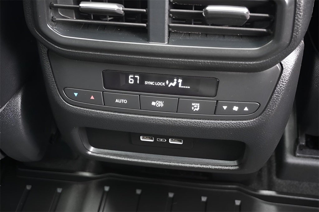 2023 Honda Pilot AWD Touring