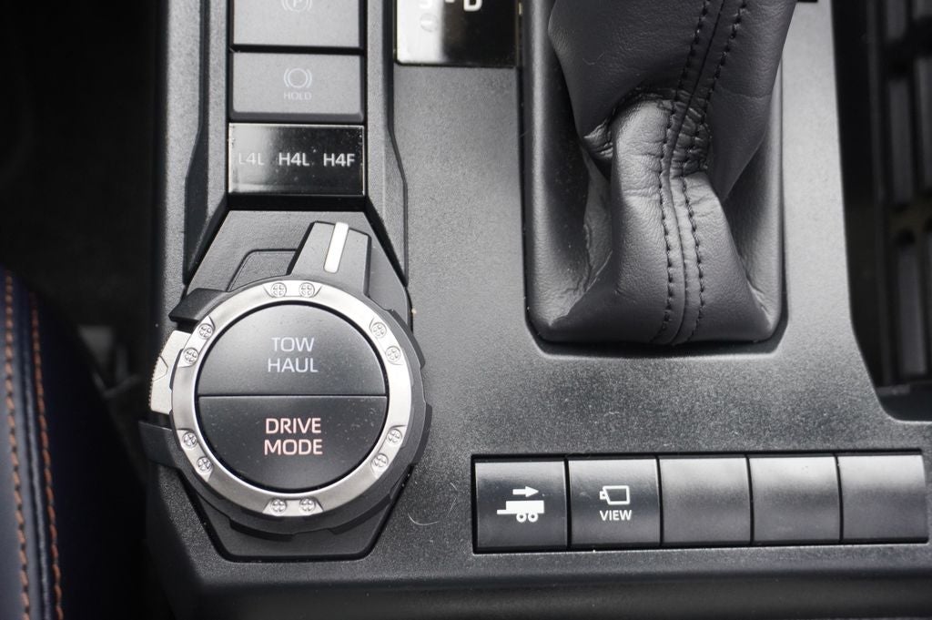 2025 Toyota 4Runner Hybrid Platinum